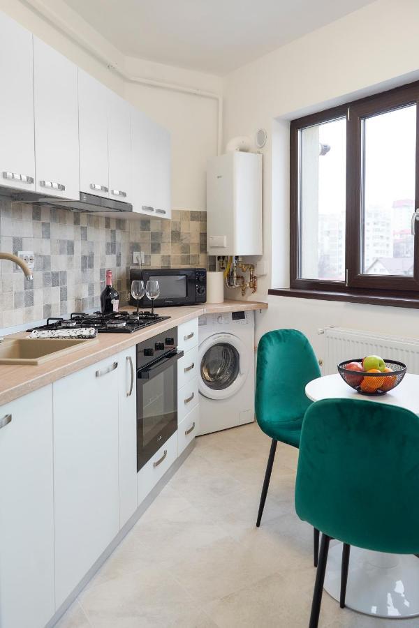 Unique Hotel Apartments Yaş Dış mekan fotoğraf