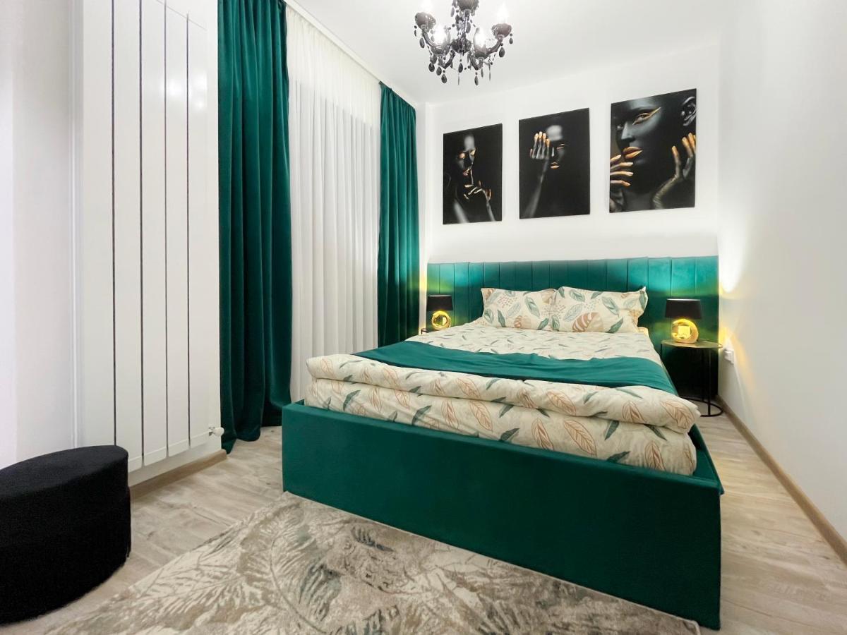 Unique Hotel Apartments Yaş Dış mekan fotoğraf
