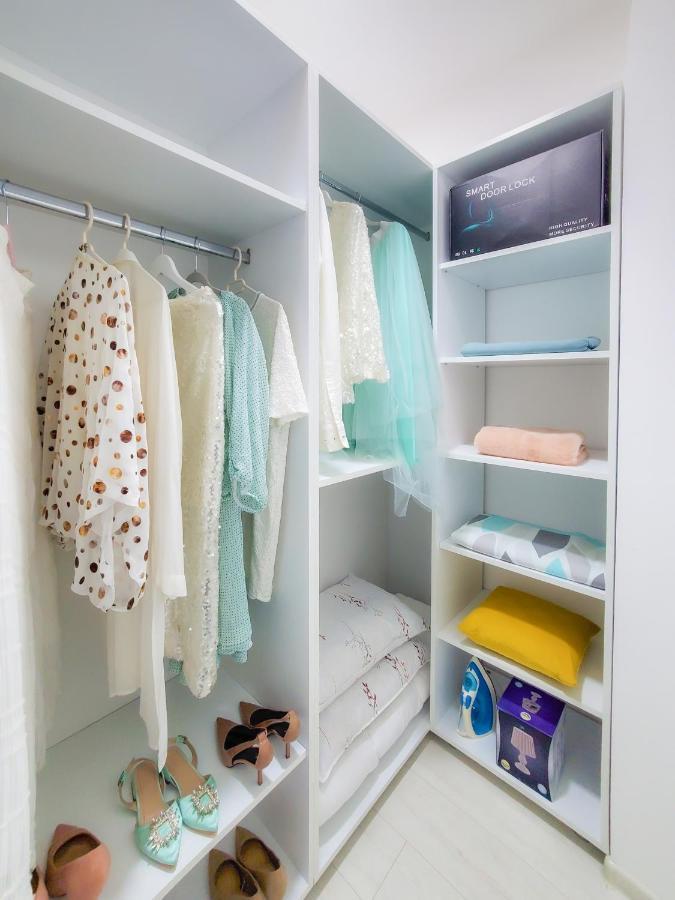 Unique Hotel Apartments Yaş Dış mekan fotoğraf
