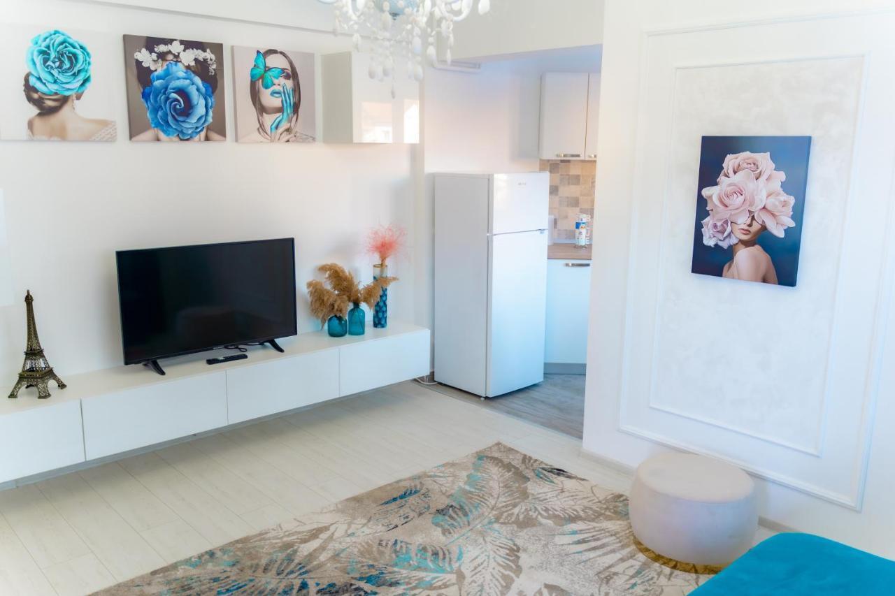 Unique Hotel Apartments Yaş Dış mekan fotoğraf