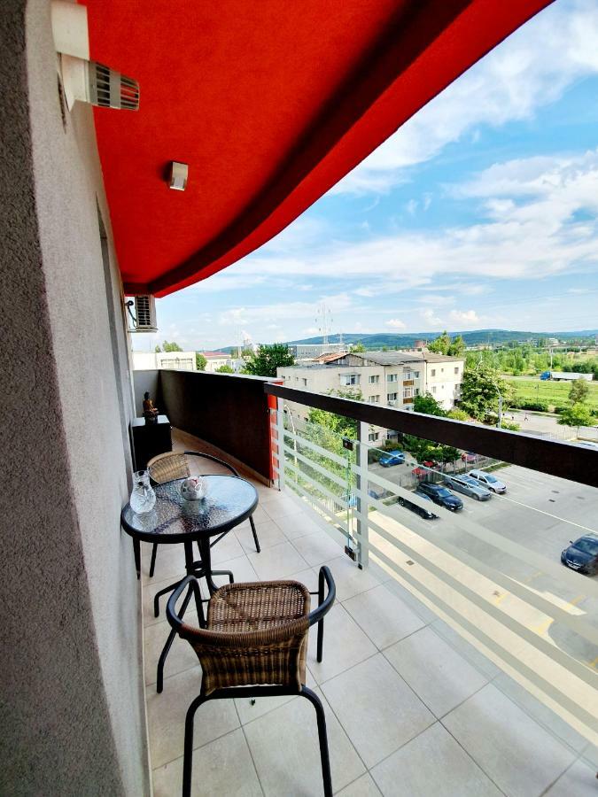 Unique Hotel Apartments Yaş Dış mekan fotoğraf